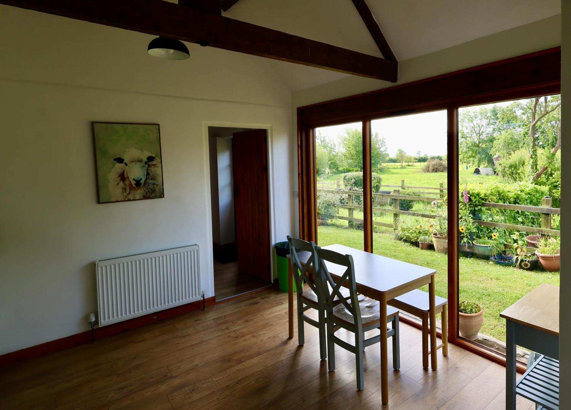 Tranquil And Cosy Cottage On The Somerset Levels 브리지워터 외부 사진